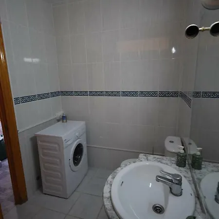 Cozy With First Line Seaview In Perfect Location, Near The Marina