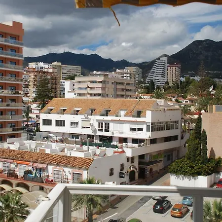 Apartment Cozy With First Line Seaview In Perfect Location, Near The Marina