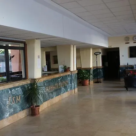 Lejlighed Cozy With First Line Seaview In Perfect Location, Near The Marina *